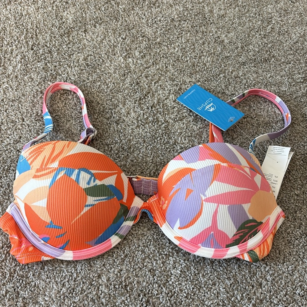 Colorful Floral and Crochet Bikini Top Set - Picture 6 of 6